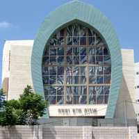 Orot Haim yeshiva building and Architecture in Ashdod, Israel