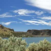 Landscape and lake in Lake Billy Chinook