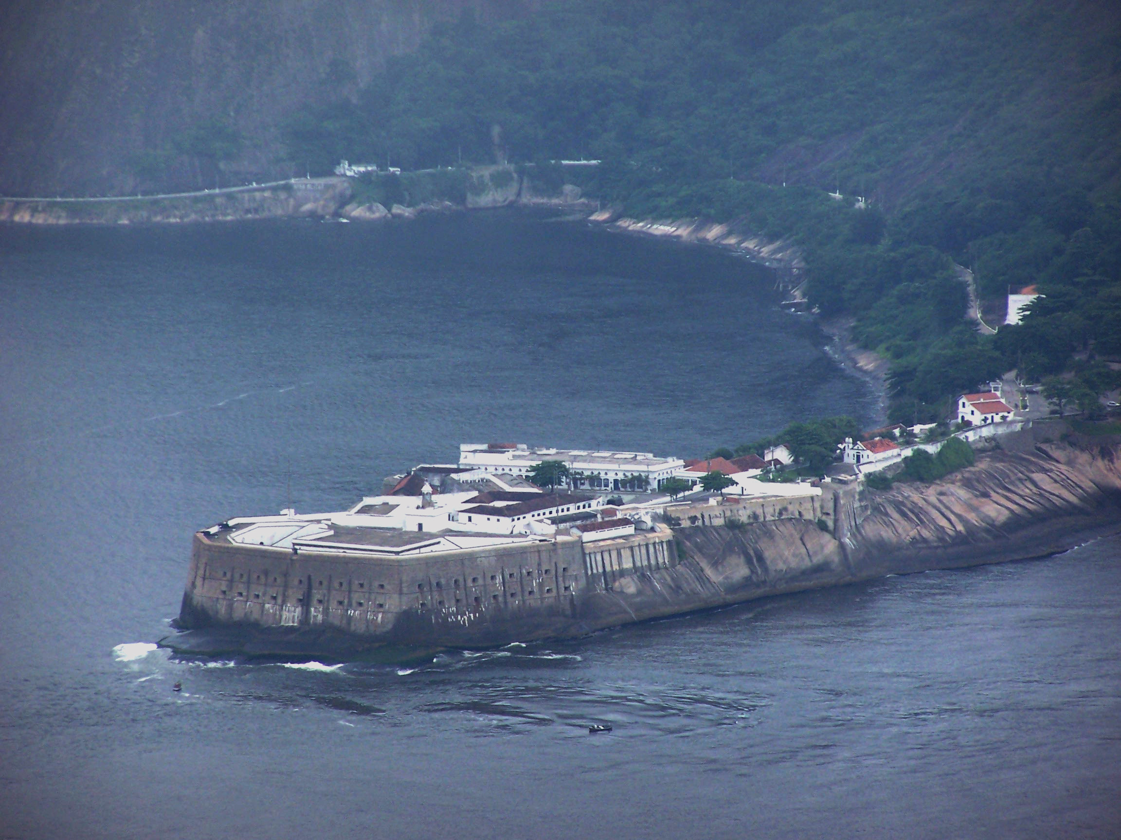 Santa Cruz Fortress in Niteroi, Brazil image - Free stock photo ...