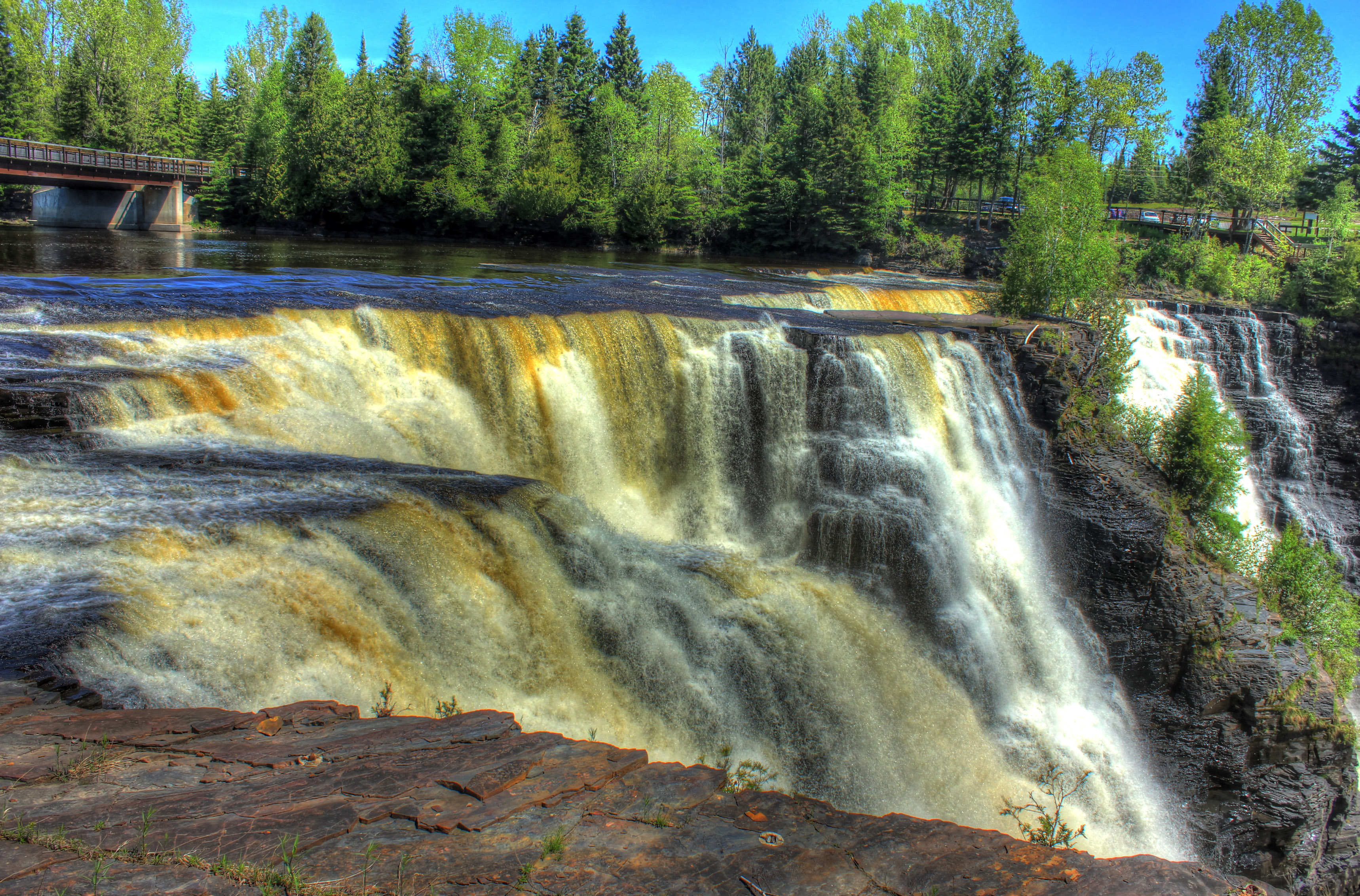 Kakabeka Falls