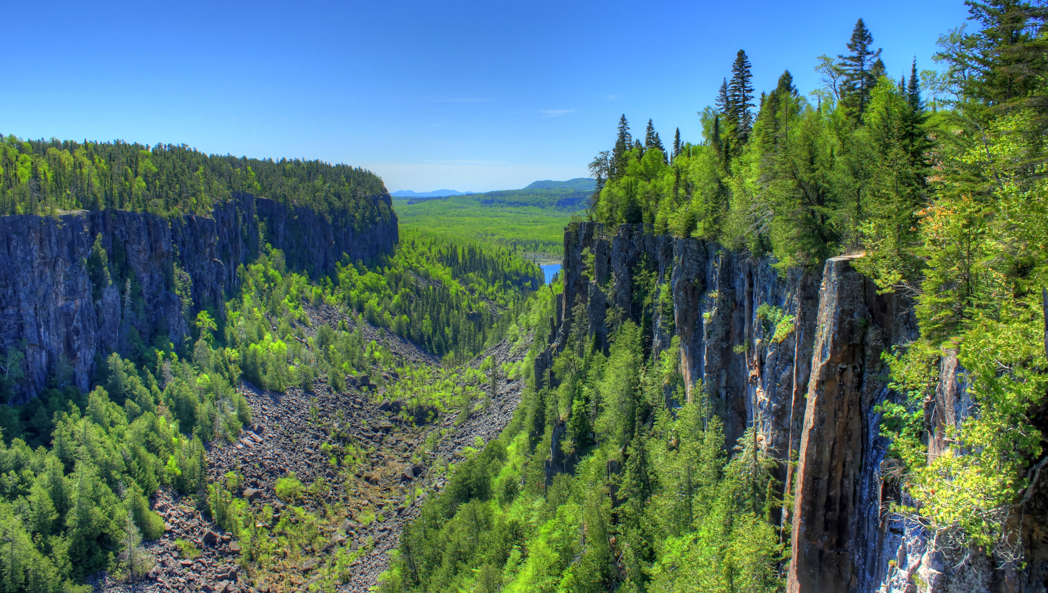 Ouimet Canyon