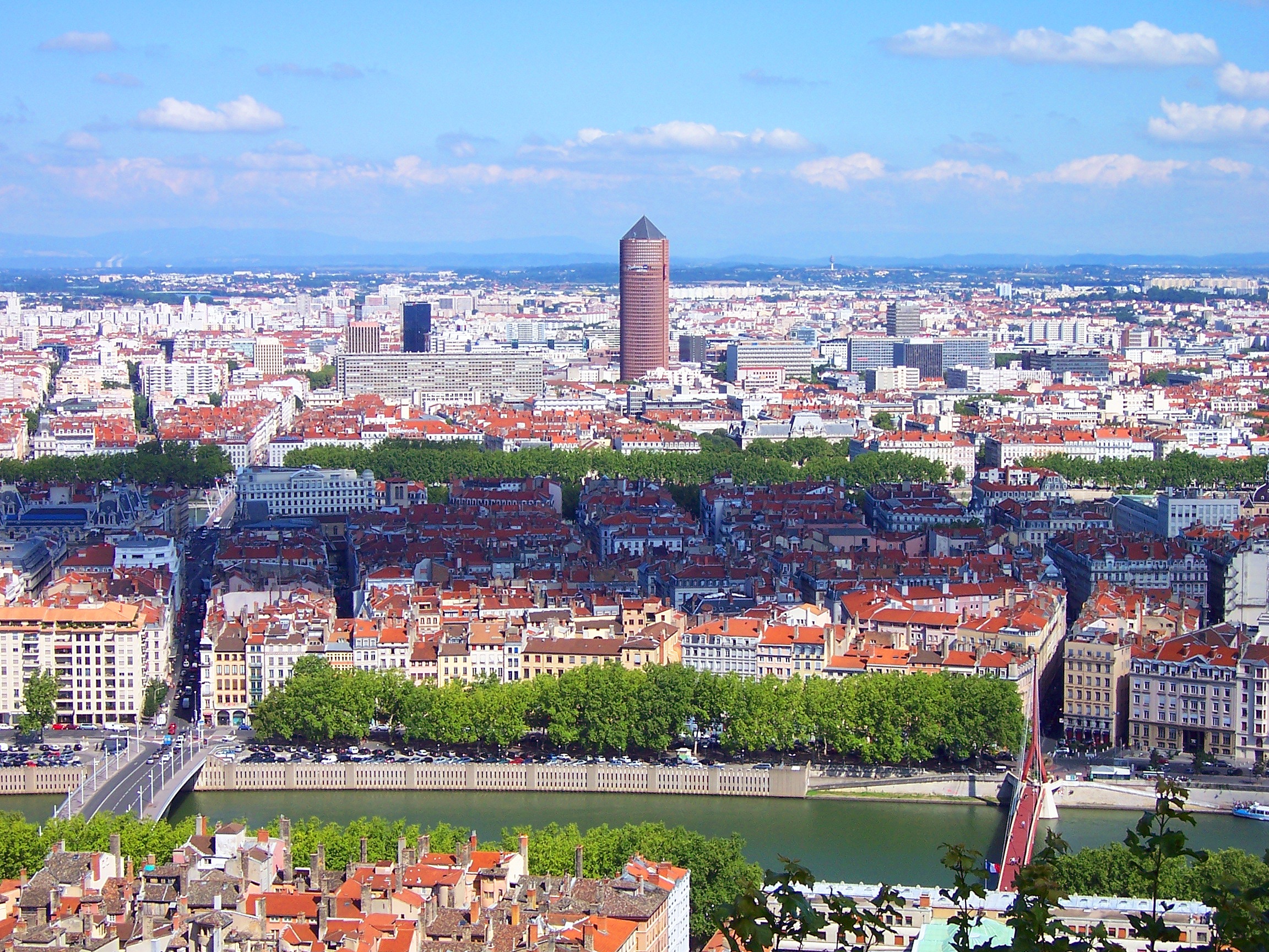 Looking at the City of Lyon, France image - Free stock photo - Public