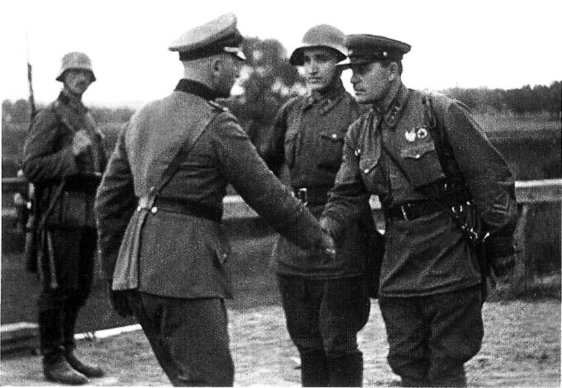 German And Soviet Army Officers Pictured Shaking Hands After The 