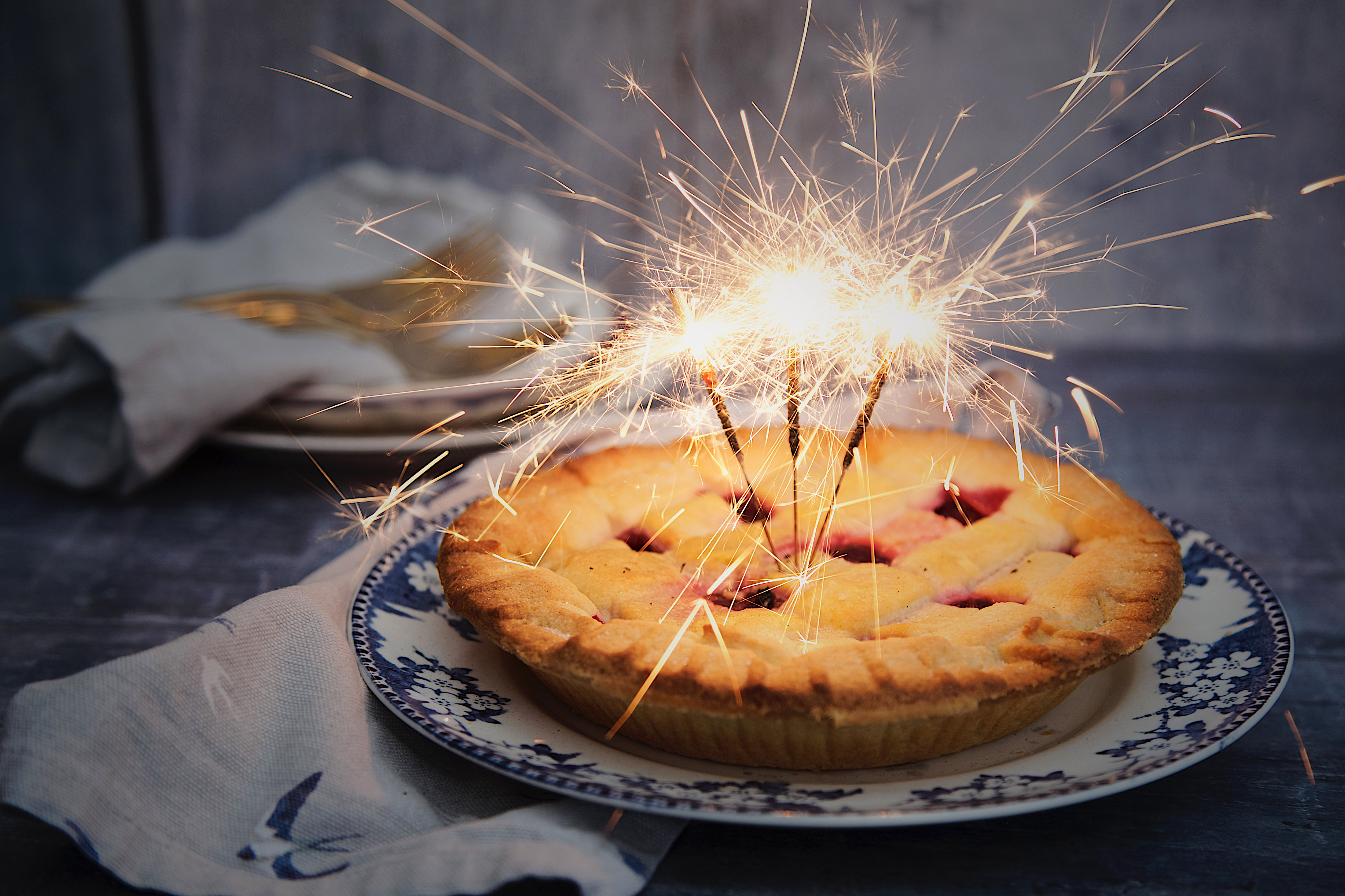 Birthday Pie with three sparklers as Candles image - Free stock photo - Public Domain photo - CC0 Images