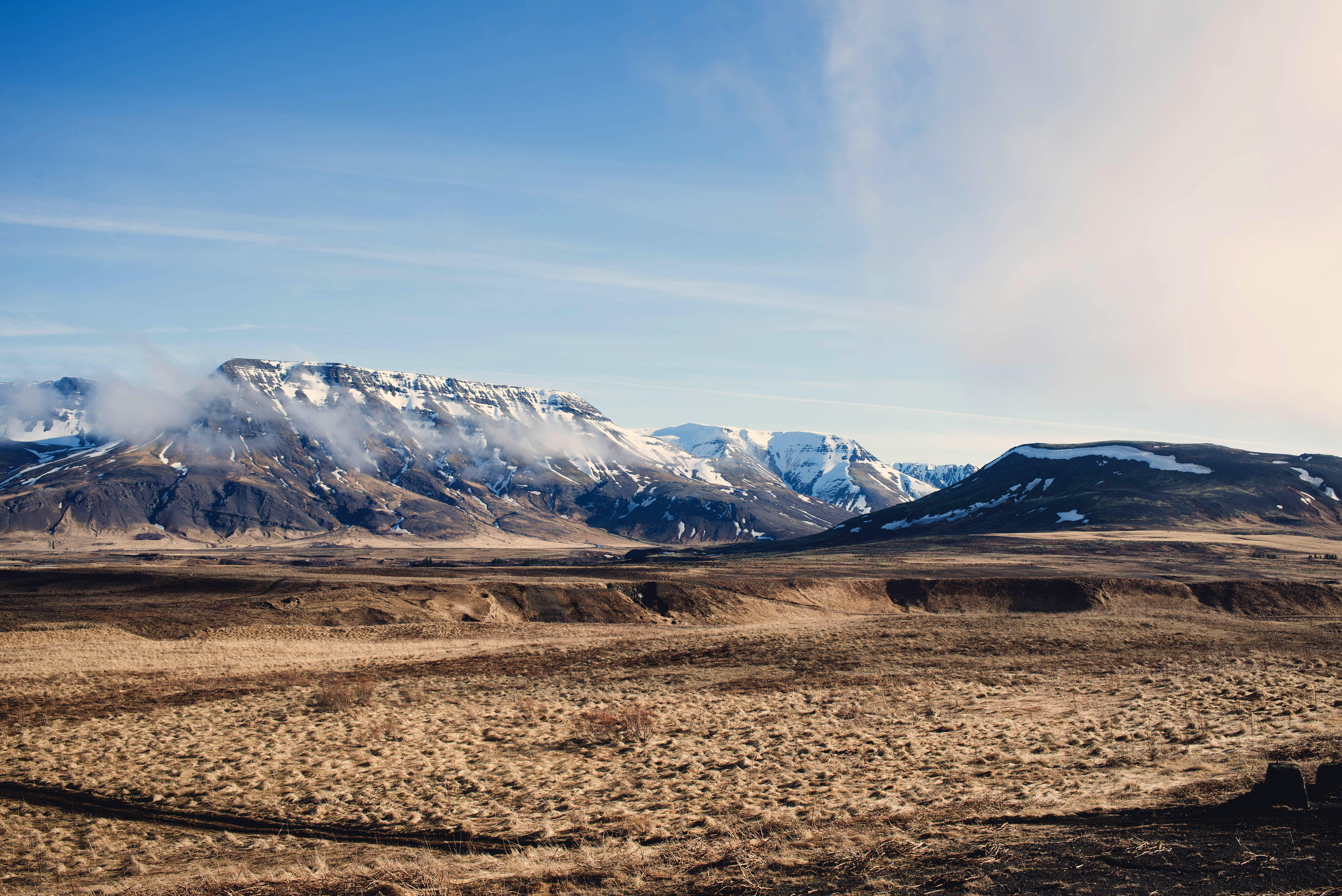 Mountains in the landscape in Iceland image - Free stock photo - Public