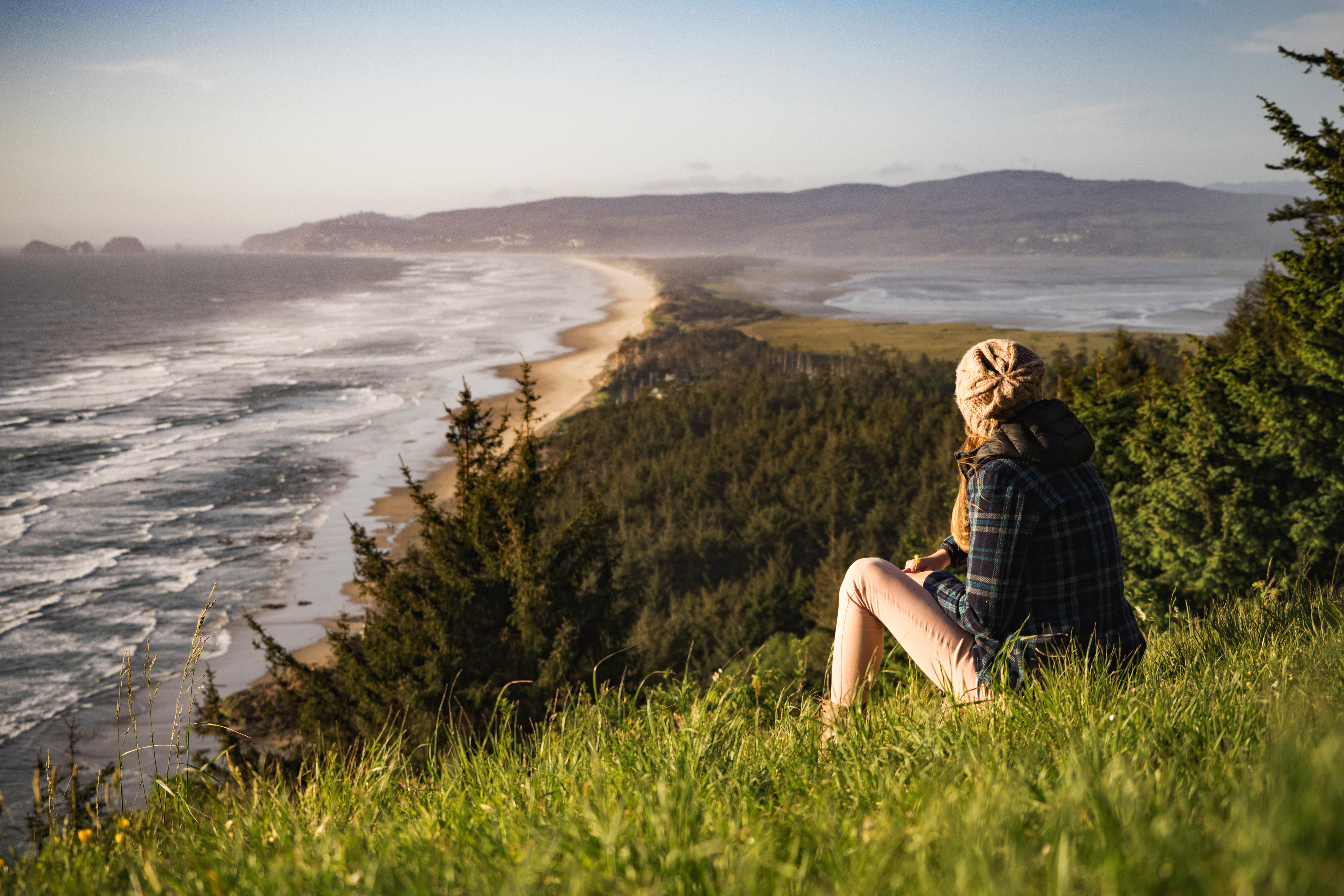 Girl looking at the coastline landscape image - Free stock photo - Public Domain photo - CC0 Images