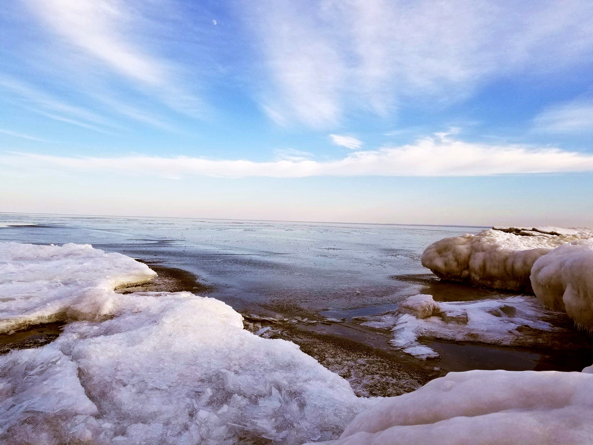 Winter and Icy Beach landscape with sky image - Free stock photo