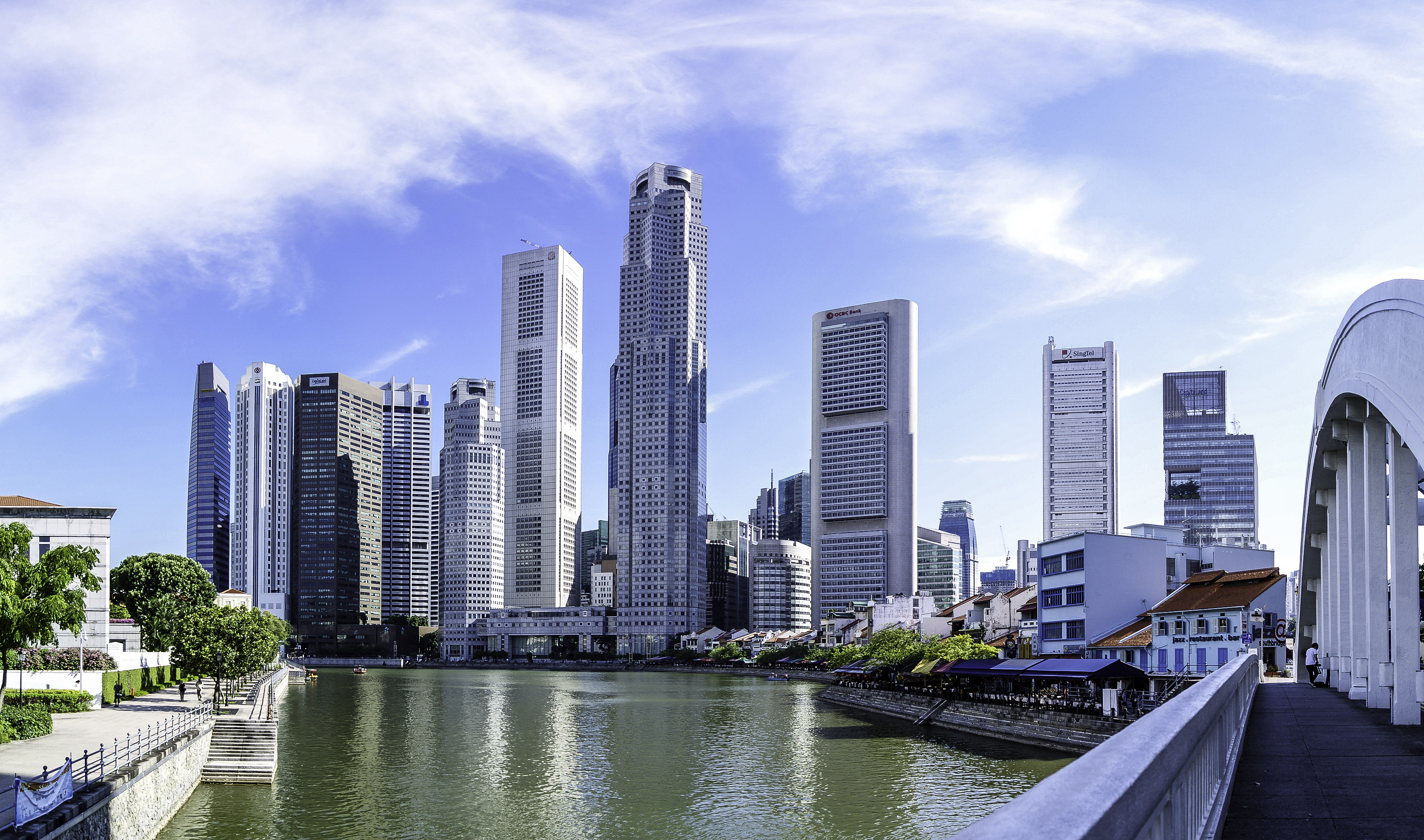 singapore-buildings-skyscrapers-skyline.jpg