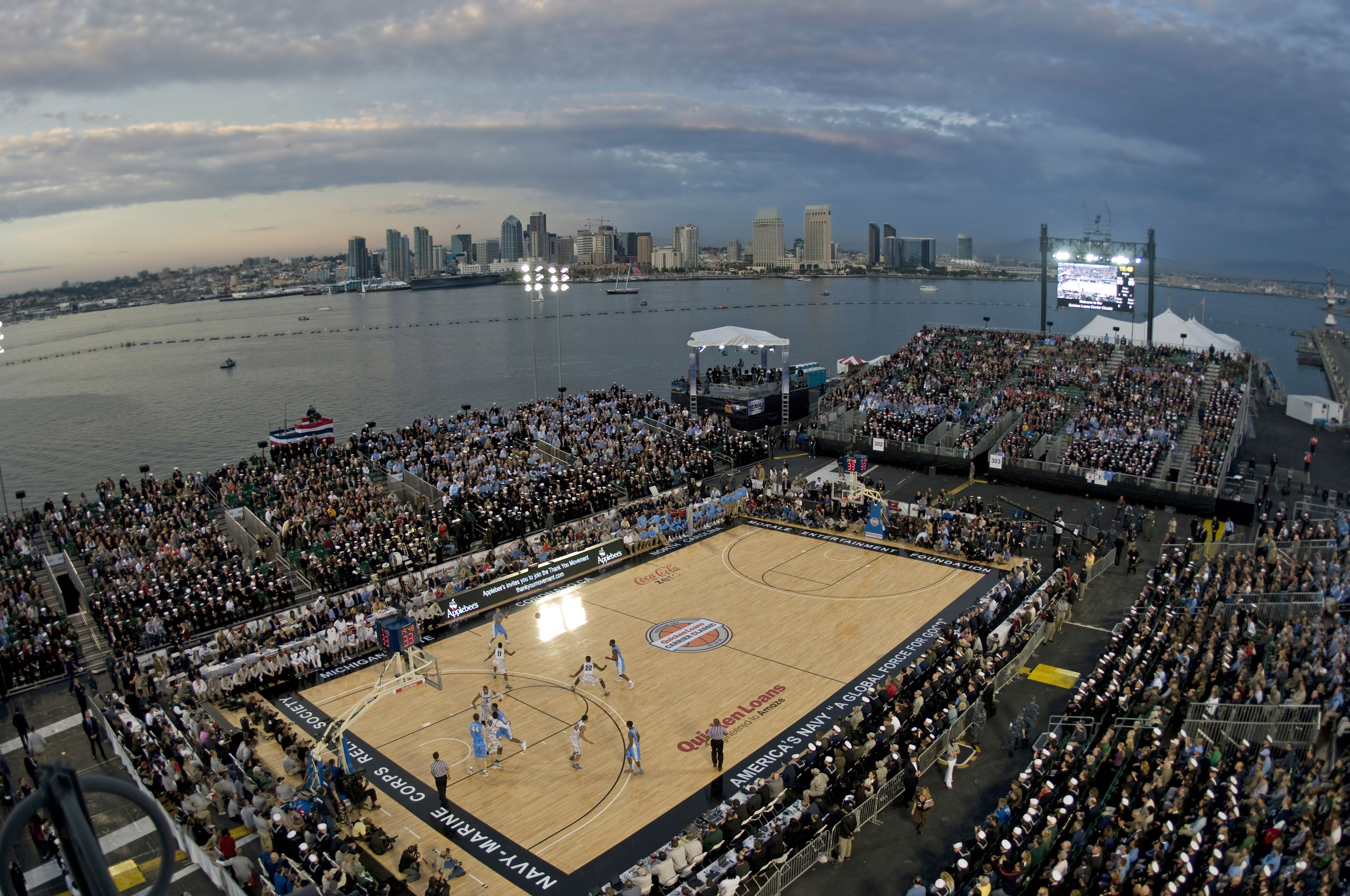 Outdoors Basketball Stadium image - Free stock photo - Public Domain photo  - CC0 Images