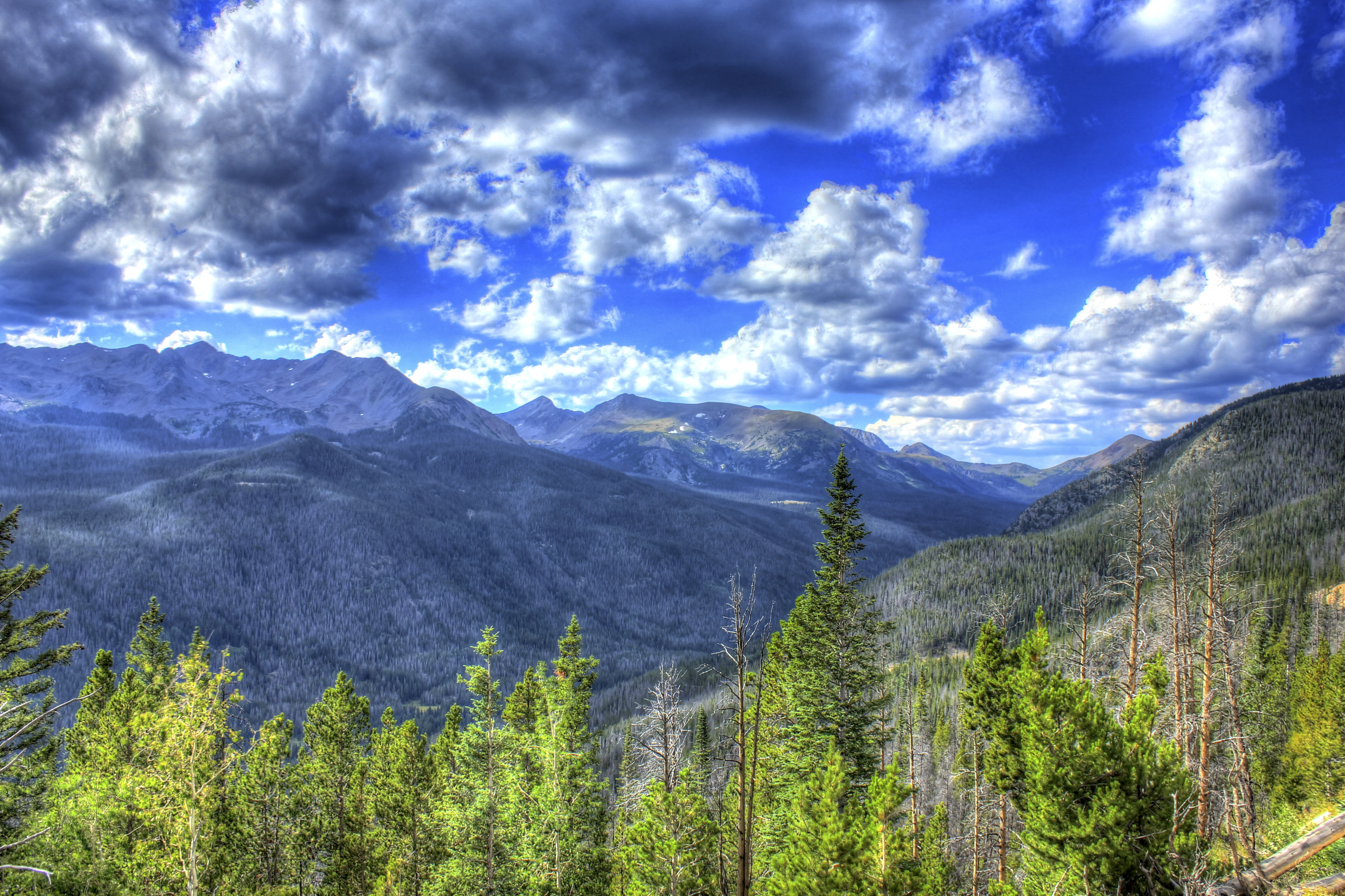Large clouds over the Mountains at Rocky Mountains National Park, Colorado image - Free stock ...