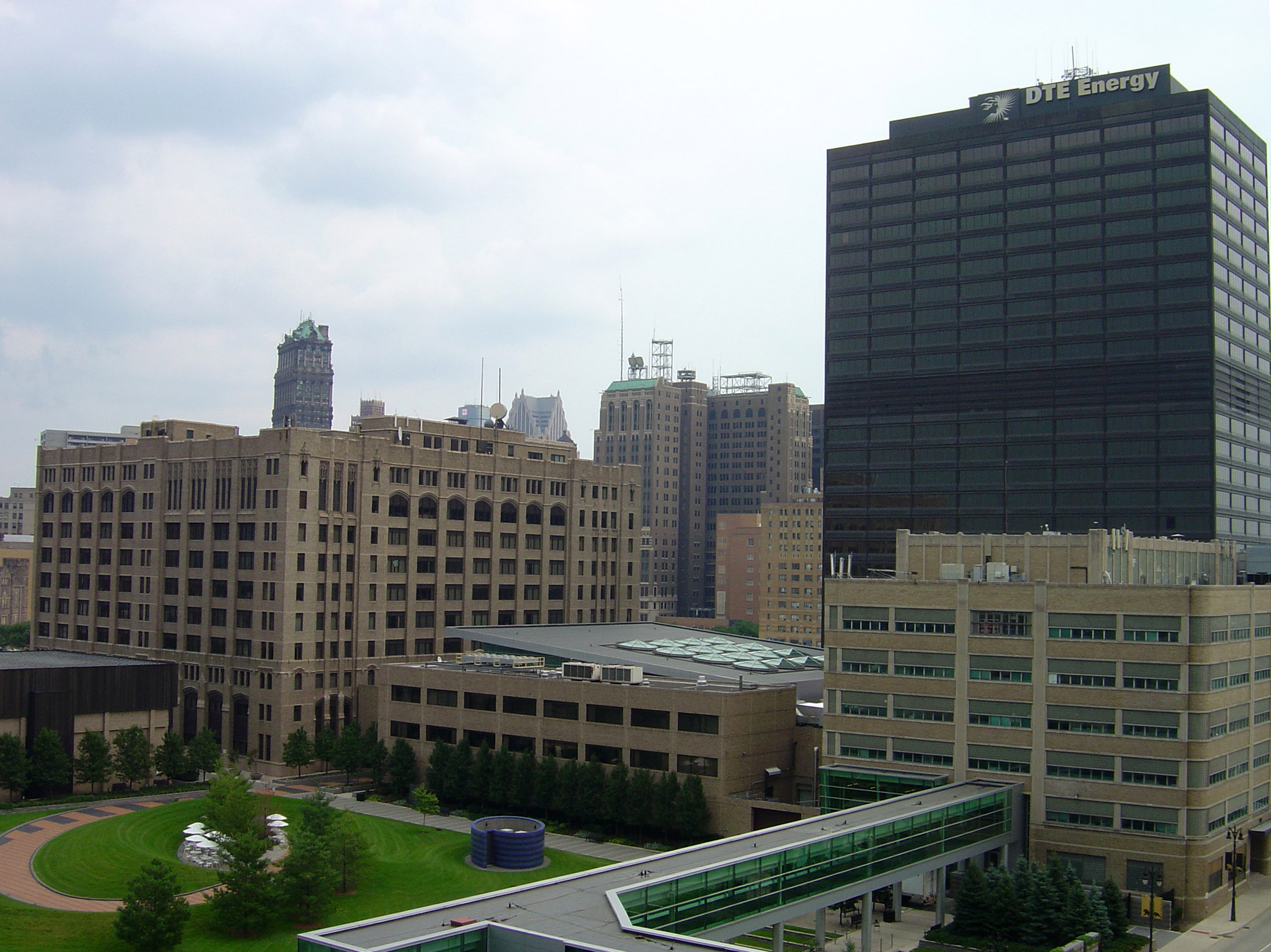 dte-energy-headquarters-in-detroit-michigan-image-free-stock-photo