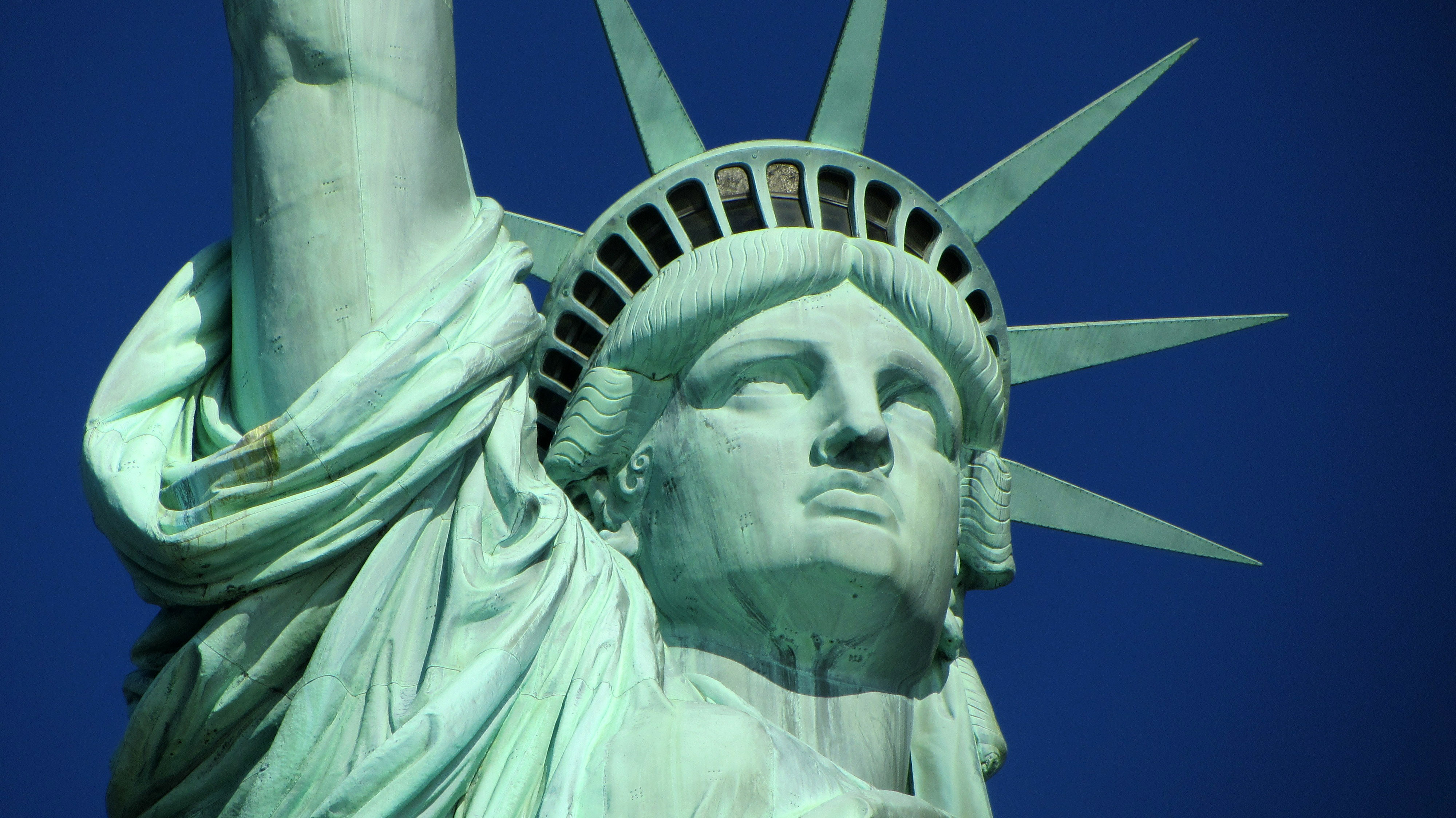 statue of liberty face