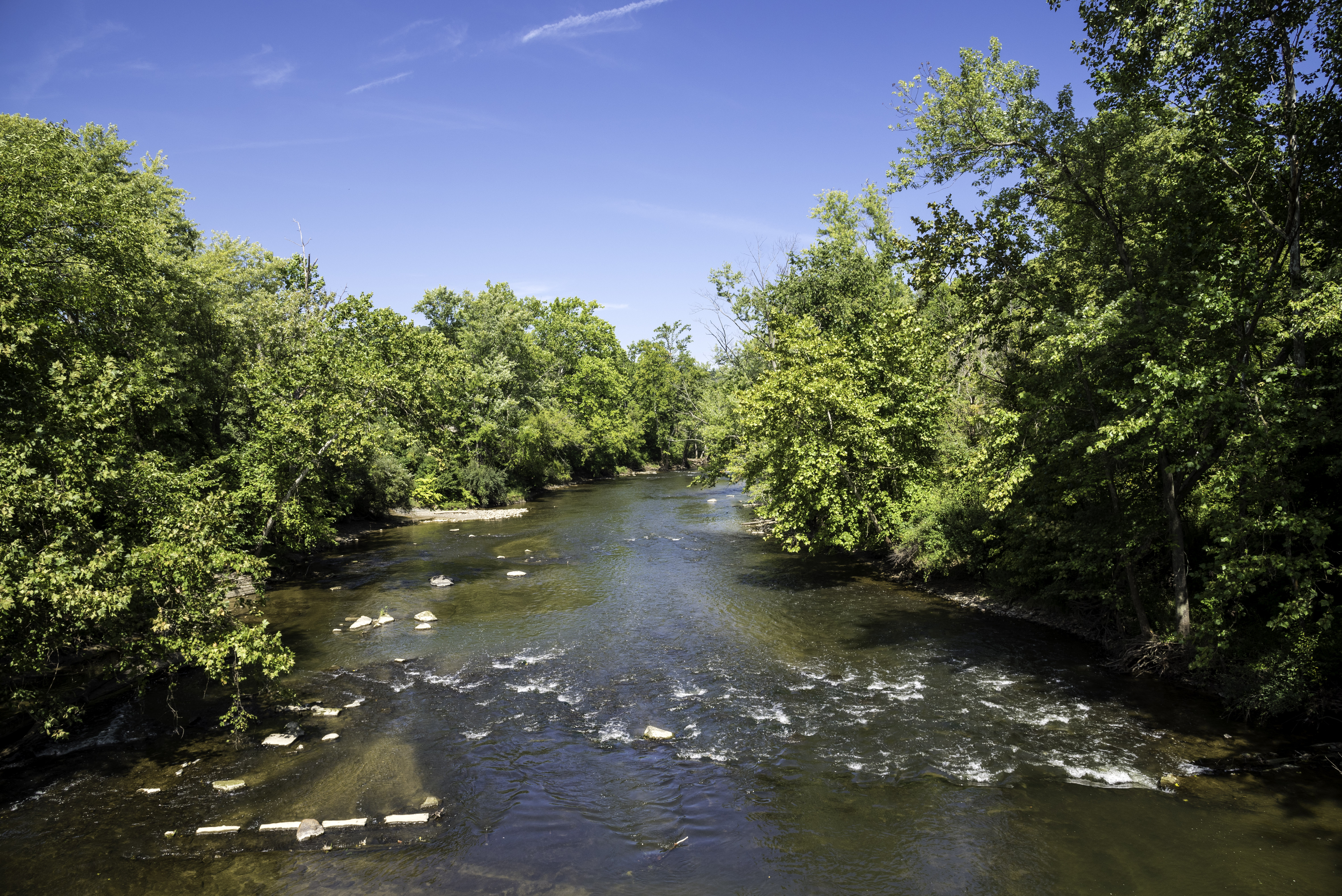 Питание реки огайо. Долина реки Огайо. Река Охио. Каяхога река. Река Огайо фото.