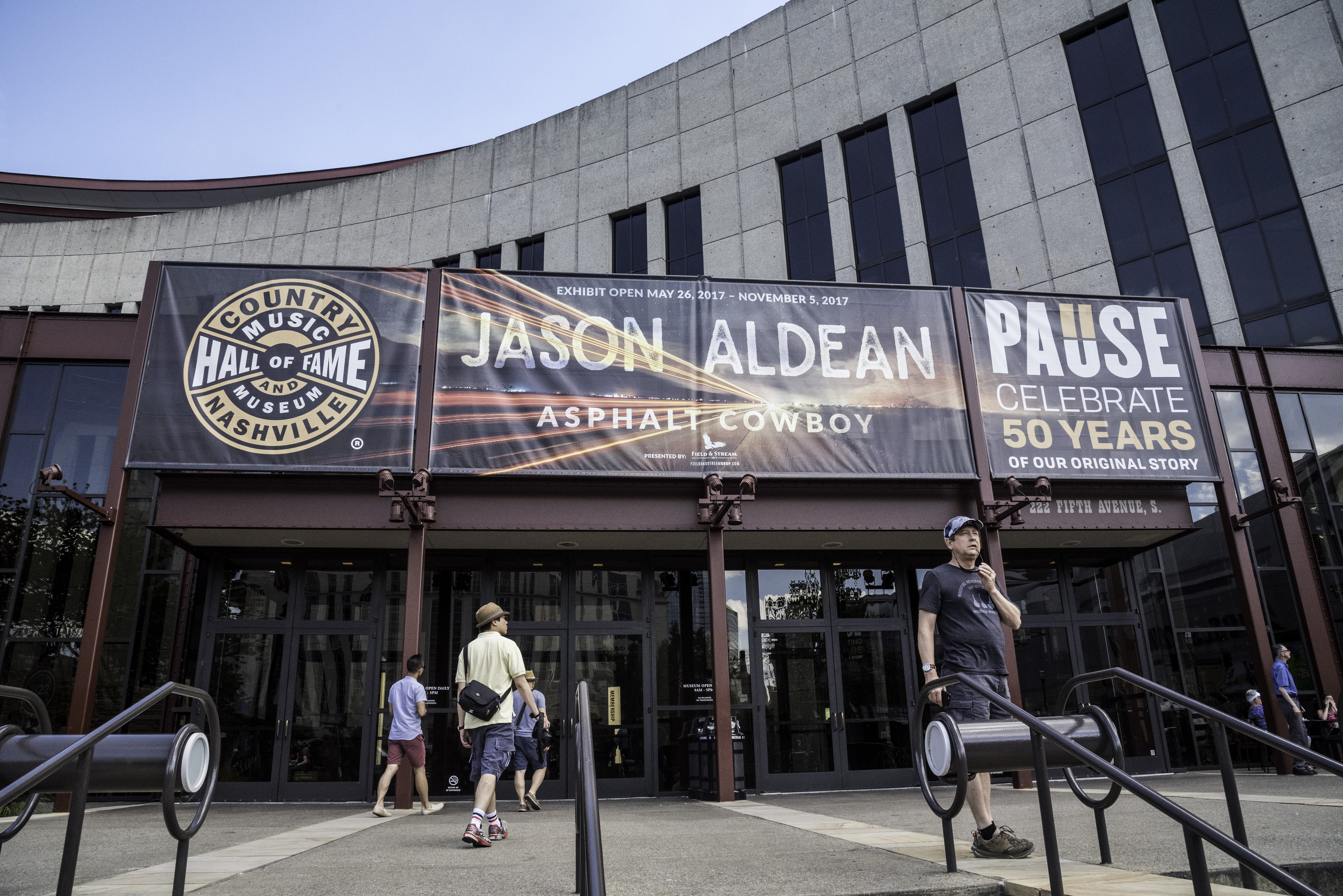 Country Music Hall of Fame in Nashville image - Free stock photo - Public Domain photo - CC0 Images