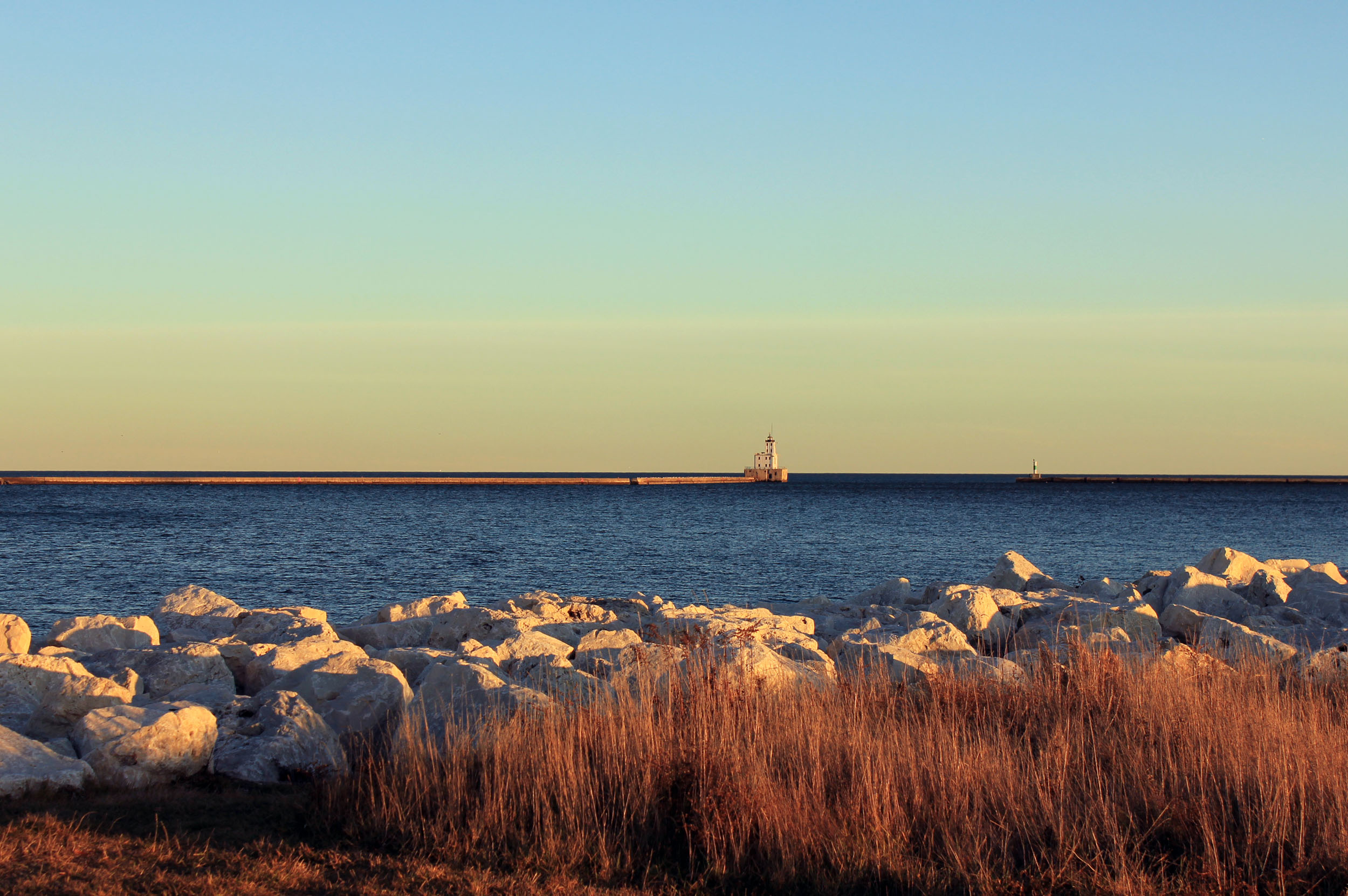 Lake Michigan View at Milwaukee, Wisconsin image Free stock photo