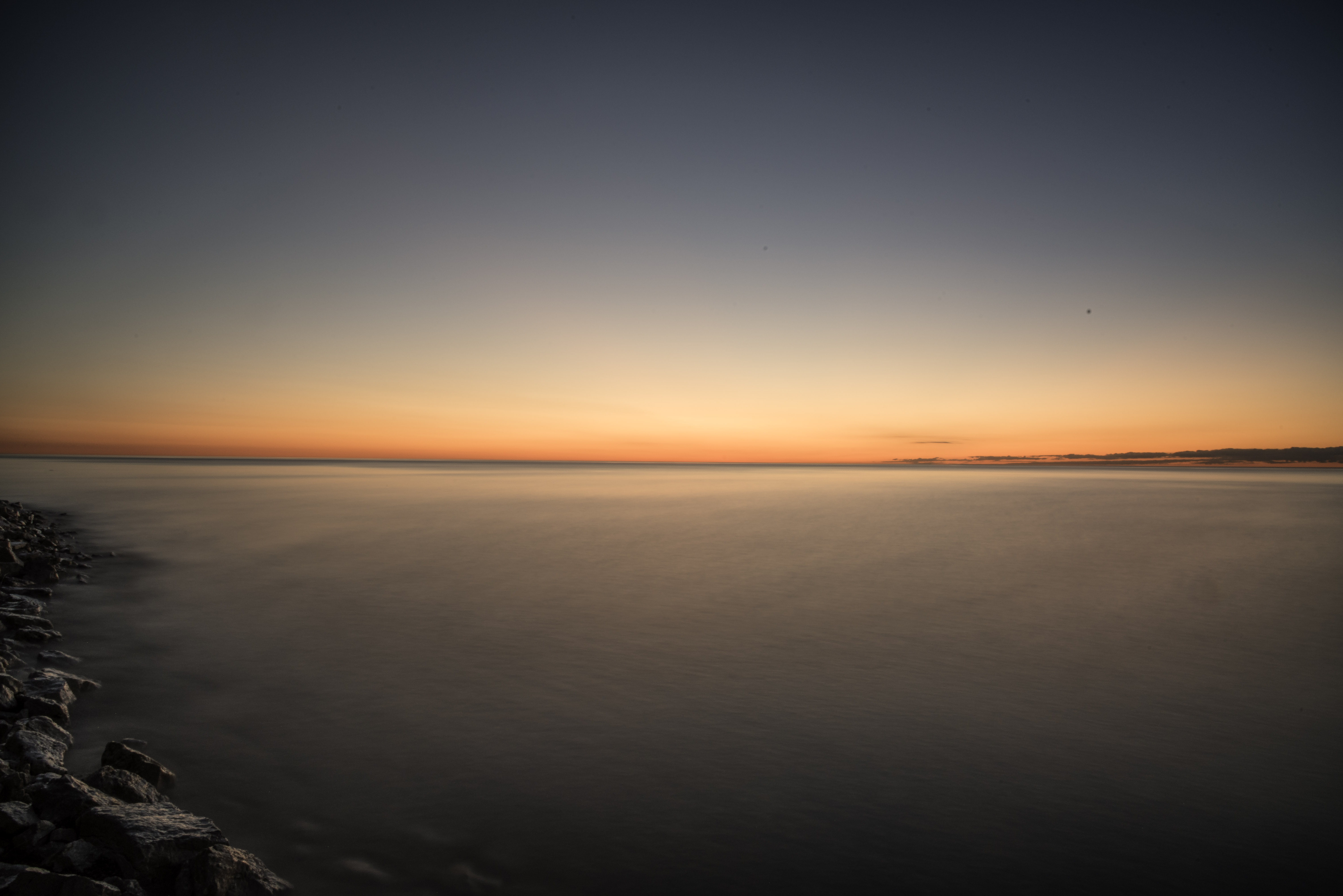 https://www.goodfreephotos.com/albums/united-states/wisconsin/point-beach/daybreak-over-lake-michigan.jpg