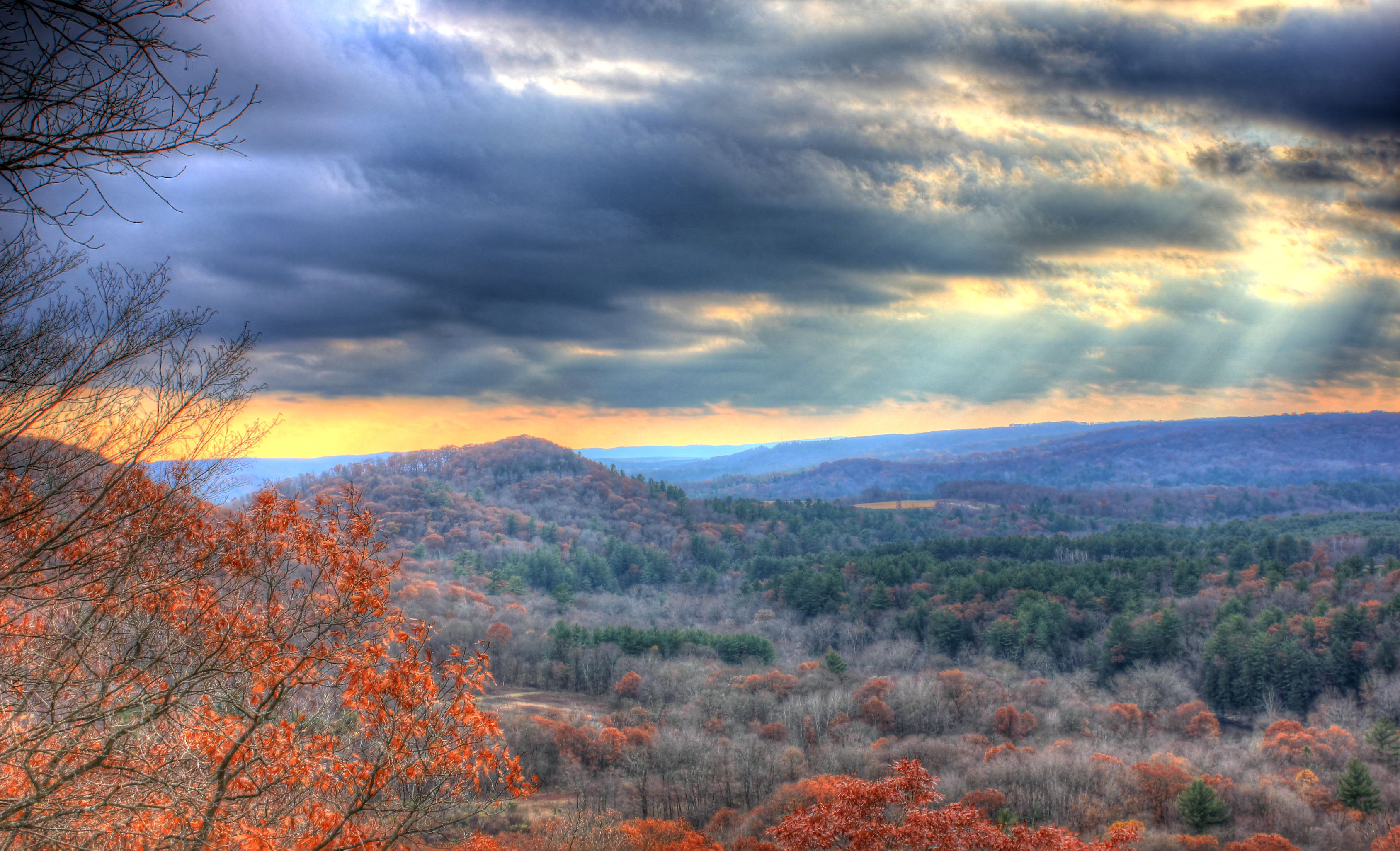 Mountain Landscape at Wildcat Mountain State Park, Wisconsin image - Free stock photo - Public 