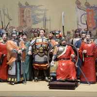 Yue Fei Mausoleum with soldiers at the back