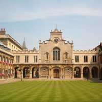 Cambridge Peterhouse Old House