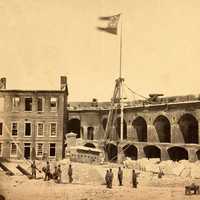 confederate-flag-flying-in-fort-sumter-after-1861-surrender-during-american-civil-war