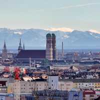 Overview of the city besides the mountains