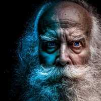 bearded-old-man-with-blue-eyes