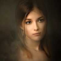 beautiful-head-portrait-of-young-woman