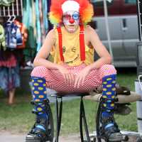 clown-sitting-in-chair