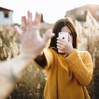 high-fiving-while-looking-at-your-smartphone