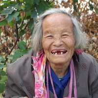 old-woman-smiling