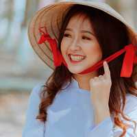 pretty-asian-girl-in-a-farmers-hat