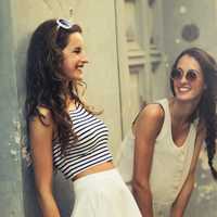 two-girls-laughing-by-the-locker