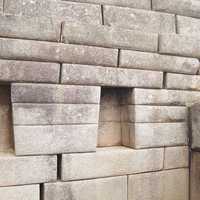 Sala de reuniões fort walls in Machu Picchu, Peru
