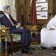 Hamad bin Khalifa Al Thani with John Kerry in Qatar