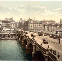 Glasgow Bridge and Cityscape