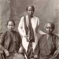 Chinese and Malay women in Singapore in 1890s