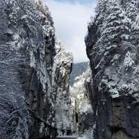 Aare Gorge in the winter with snow