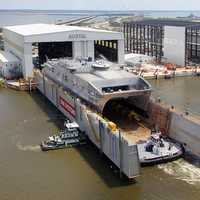 USNS Spearhead coming out onto the River, Alabama
