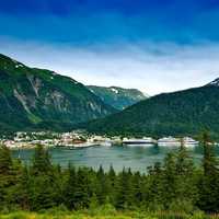 Mountain landscape and the town of Juneau in Alaska