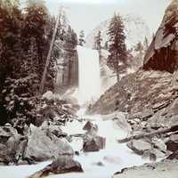 Vernal Falls in Yosemite National Park, California