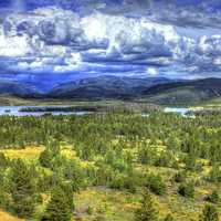 Trees and lakes and Mountains in Colorado