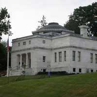 Curtis Memorial Library in Meriden, Connecticut