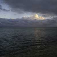 Dusk setting over the ocean in the Florida Keys