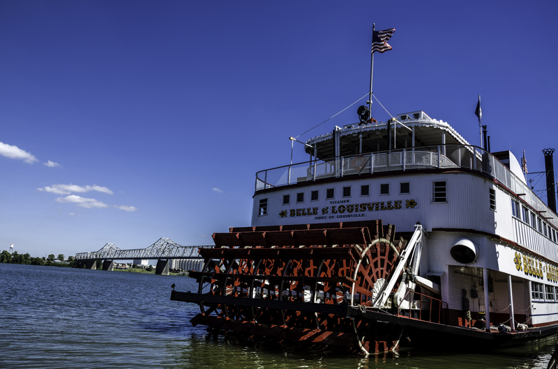 riverboat in louisville kentucky