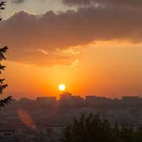 Sunrise over the city in Kentucky