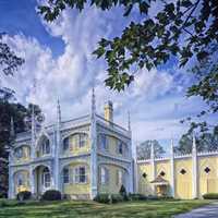 Wedding Cake house Architecture in Maine