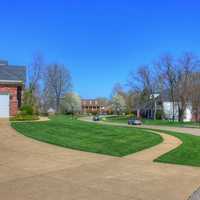 Neighborhood scenery in St. Louis, Missouri