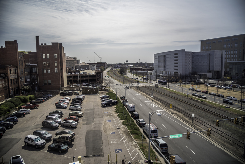 Streets, roads, and Cars in Durham, North Carolina image - Free stock photo - Public Domain ...