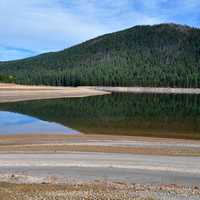 Lemolo Lake landscape in Oregon