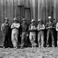 Photo of farmers in West Carlton in 1939 in Oregon
